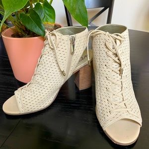 Sam Edelman Suede Open Toed sling-backs . Light tan. Perfect Condition Size 8M